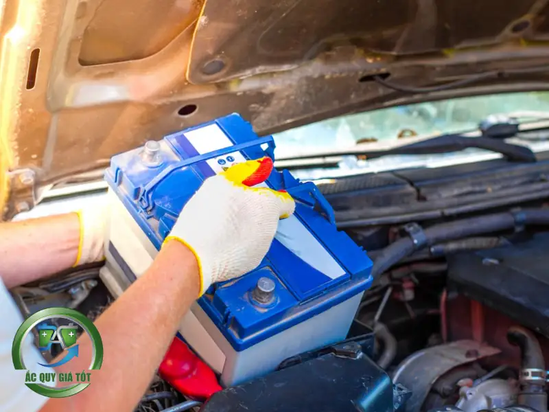 Quy trình thay ắc quy ô tô chuyên nghiệp tại Ắc Quy Giá Tốt