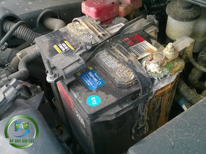 bình ắc quy bị sôi nước bình ắc quy bị sôi nước