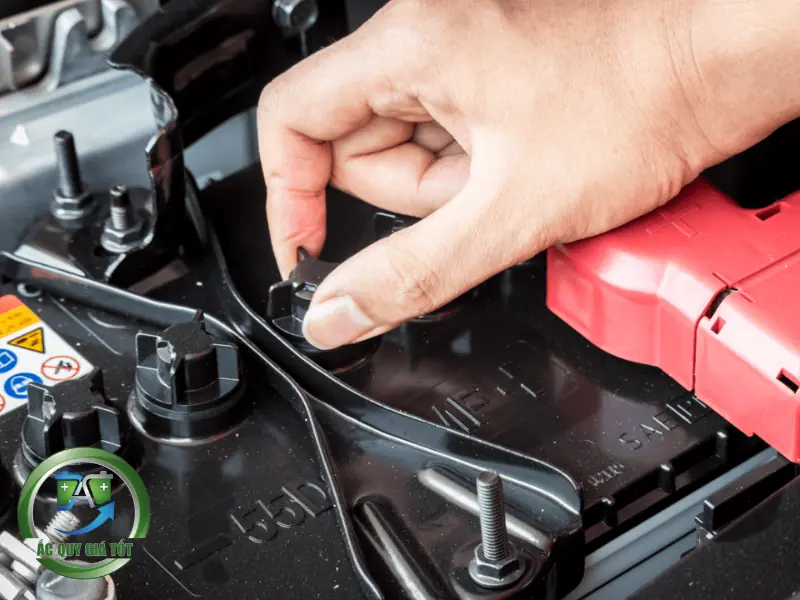 Các biện pháp phòng ngừa tình trạng bình ắc quy hết axit