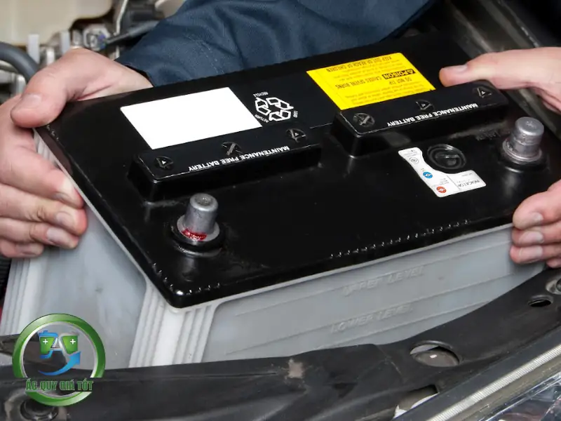 Ắc Quy Giá Tốt - Dịch vụ thay bình ắc quy ô tô quận Nam Từ Liêm uy tín