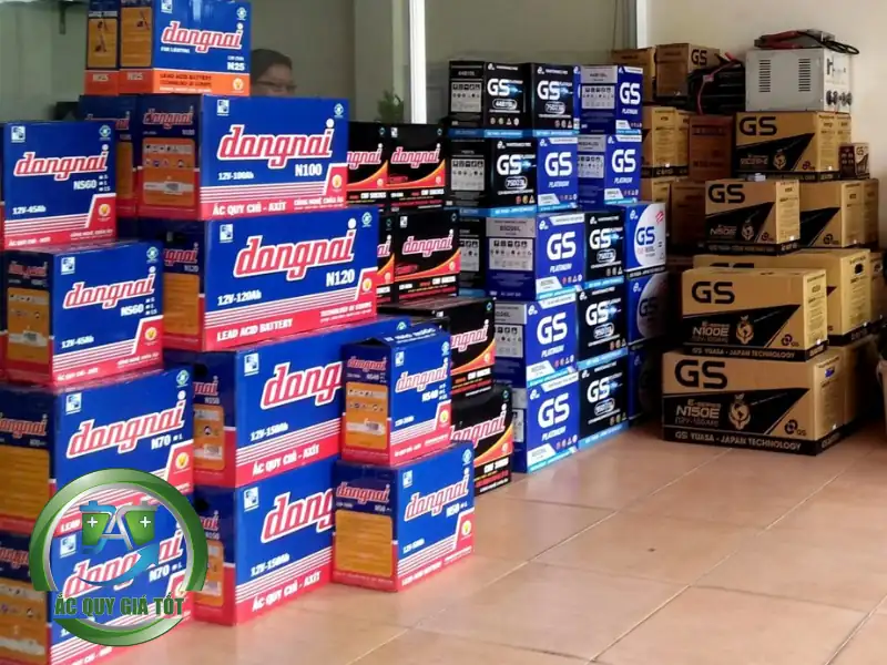 Địa chỉ mua ắc quy Toyota Land Cruiser 300 chính hãng, giá tốt