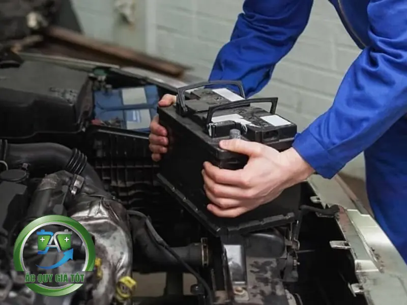 Quy trình thay ắc quy ô tô chuyên nghiệp tại Ắc Quy Giá Tốt