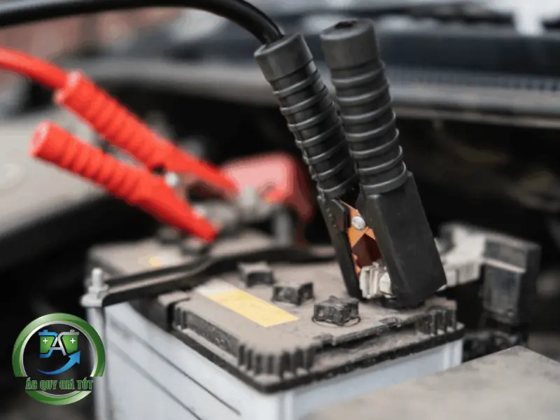 Dịch vụ câu bình ắc quy ô tô là gì? Khi nào cần câu bình ắc quy?