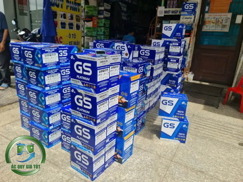 Kinh nghiệm chọn mua bình ắc quy chất lượng, bền bỉ