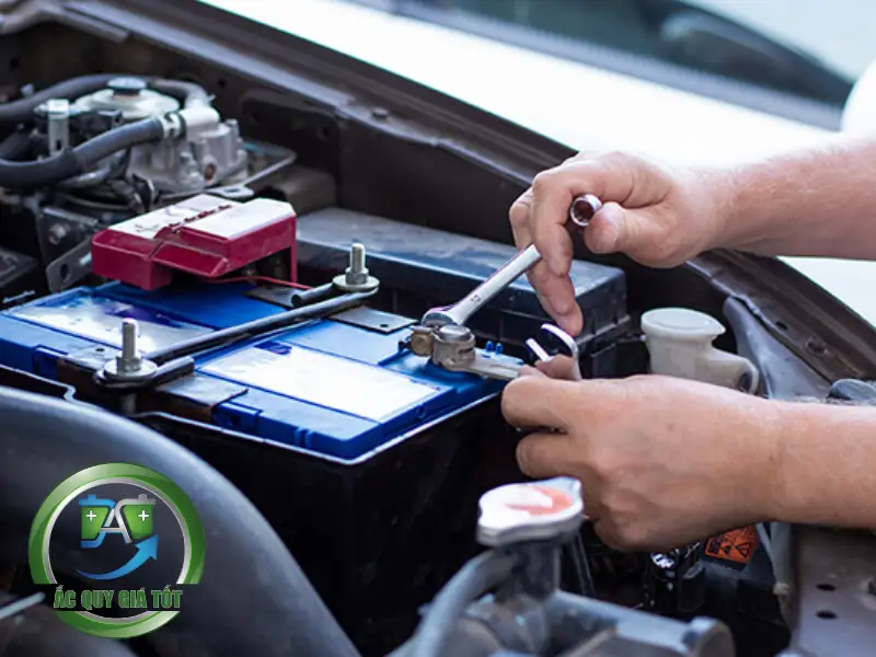 Dấu hiệu nhận biết ắc quy Innova 2022 cần thay thế