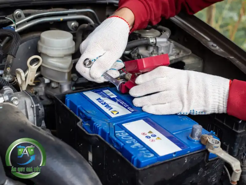 Những lưu ý quan trọng khi lựa chọn ắc quy thay thế cho xe ô tô