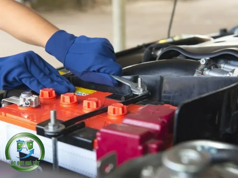 Khi nào nên thay mới bình ắc quy thay vì cố gắng sửa chữa?