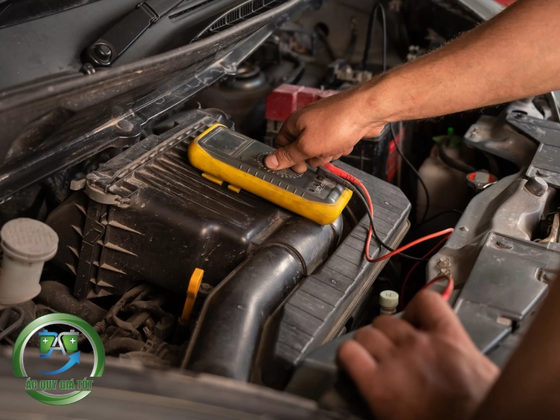 Điện Áp Bình 12V Sạc Đầy Bao Nhiêu Vôn Là Đạt Chuẩn?