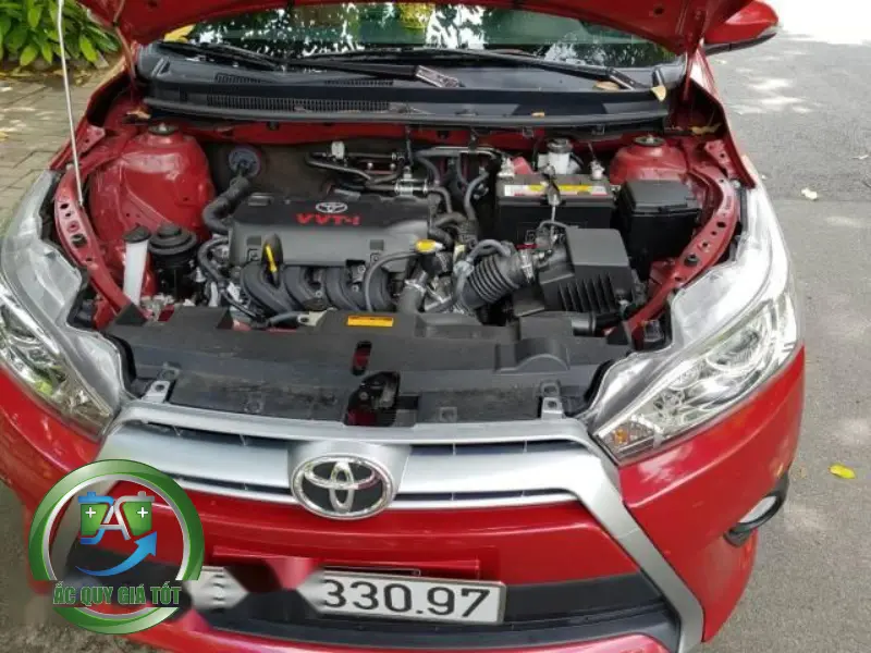 Hướng dẫn lựa chọn và quy trình thay ắc quy xe Yaris 2015