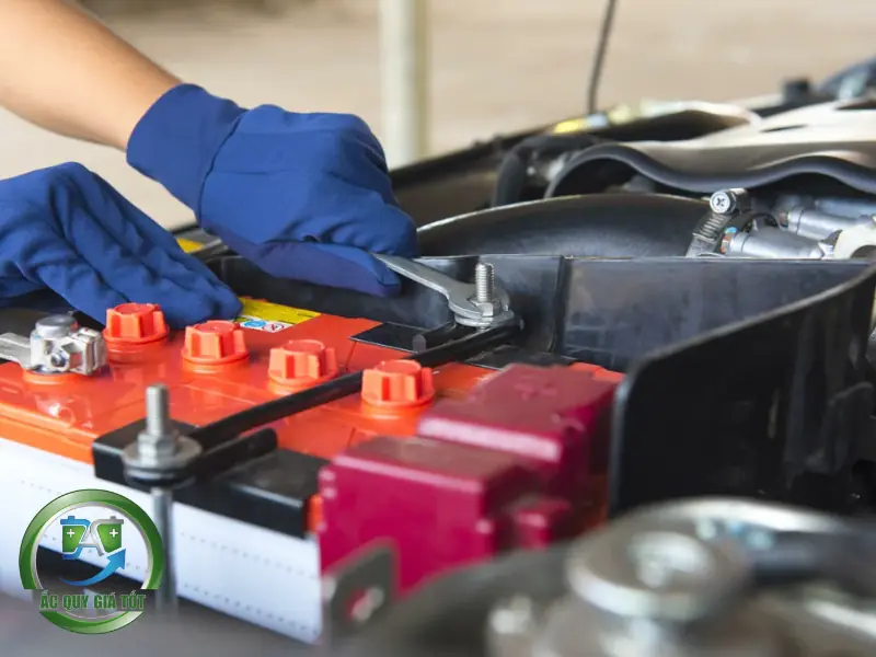 Các yếu tố ảnh hưởng đến dung lượng thực tế của ắc quy