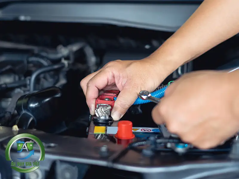 Những lưu ý quan trọng để kéo dài tuổi thọ ắc quy sau khi thay