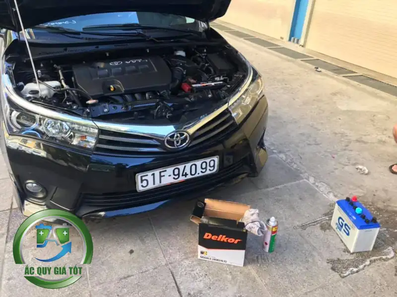 Khi nào cần thay ắc quy Innova E và dấu hiệu nhận biết