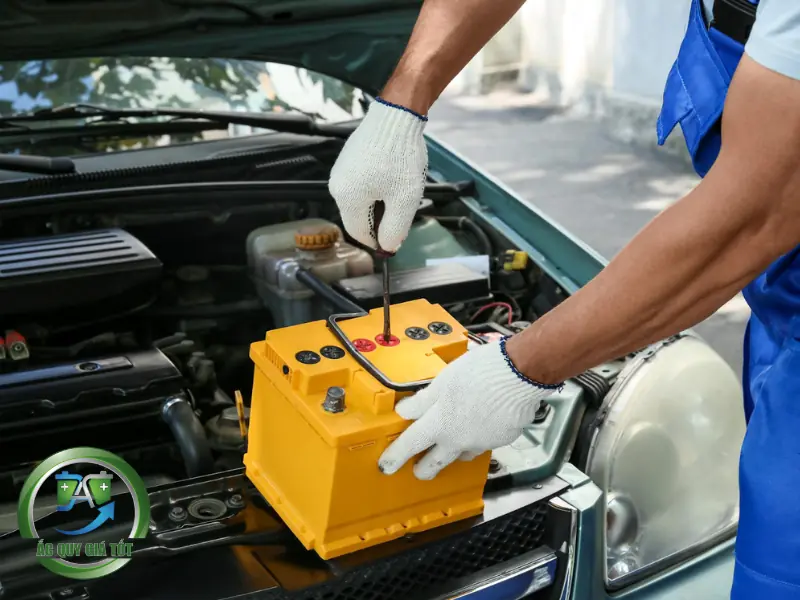 Hướng dẫn chọn ắc quy ô tô phù hợp cho xe của bạn