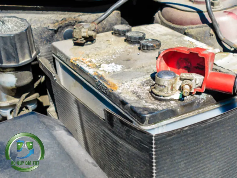 Hướng dẫn nhận biết dấu hiệu ắc quy bị hư hỏng