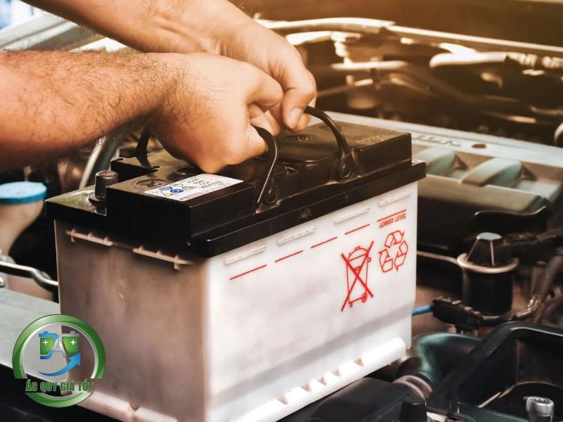 Đánh giá ưu điểm và hạn chế của ắc quy khô kín khí hiện đại