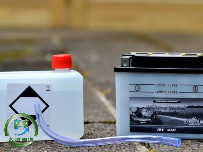 Chỉ số nồng độ axit tiêu chuẩn đối với các loại ắc quy phổ biến