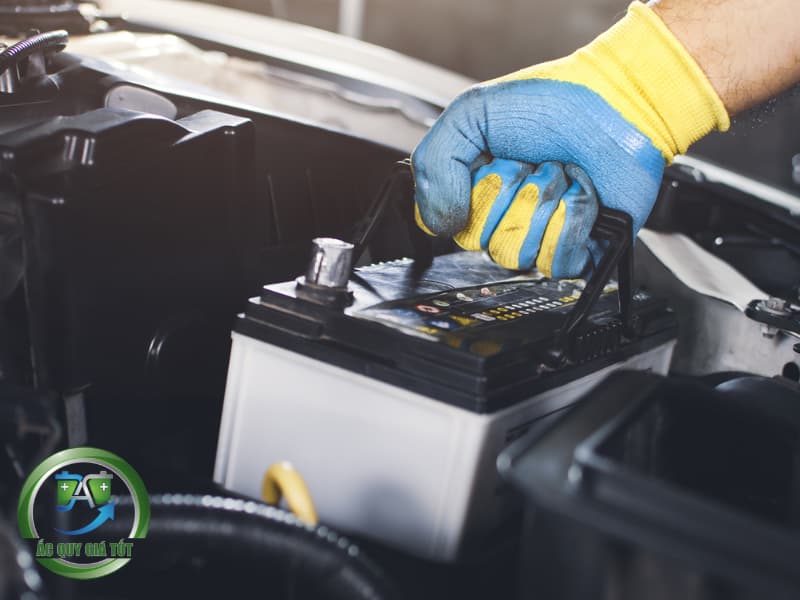 Ắc Quy Giá Tốt – Đơn vị thay thế ắc quy chuyên nghiệp và tận tâm