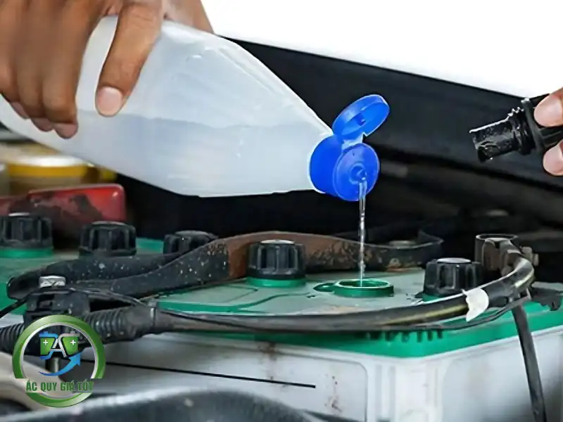 Tuổi Thọ Bình Ắc Quy Nước Trung Bình Bao Lâu?