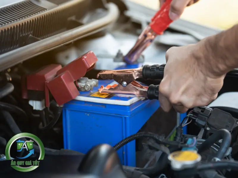 Báo giá ắc quy ô tô và các yếu tố ảnh hưởng đến giá ắc quy