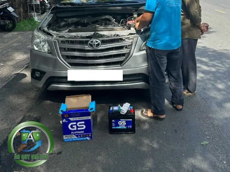 Ắc quy Innova 2023 sử dụng loại nào? Thông số kỹ thuật chi tiết