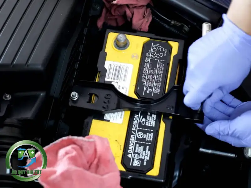 Cách phục hồi ắc quy bị chai bằng phương pháp khử sunfat
